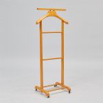 1023 4350 VALET STAND
